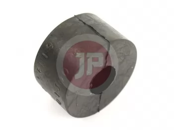 NISSAN 56119-01J00 - BUSHING RUBBER