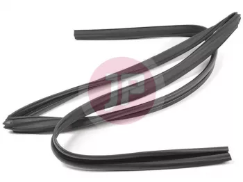 TOYOTA 68142-60011 - T_RSCHEIBENF_HRUNG