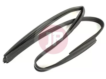 TOYOTA 68152-60011 - Hátsó ajtó üvegvezető gumi